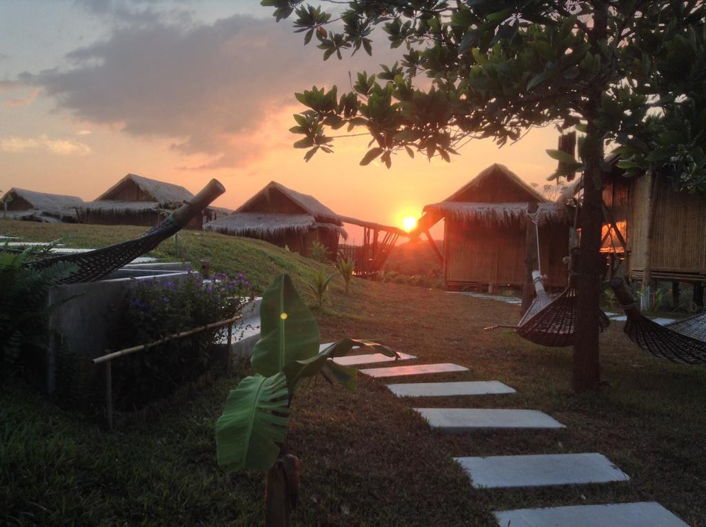 Phuree Hut Koh Phayam Chambre photo