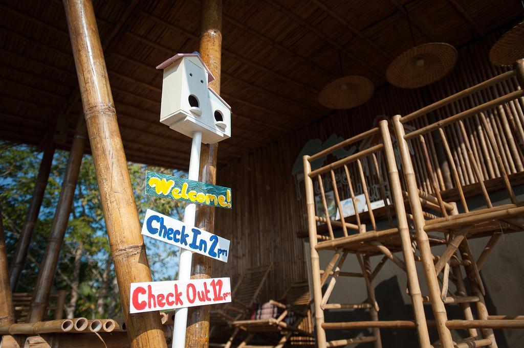 Phuree Hut Koh Phayam Extérieur photo