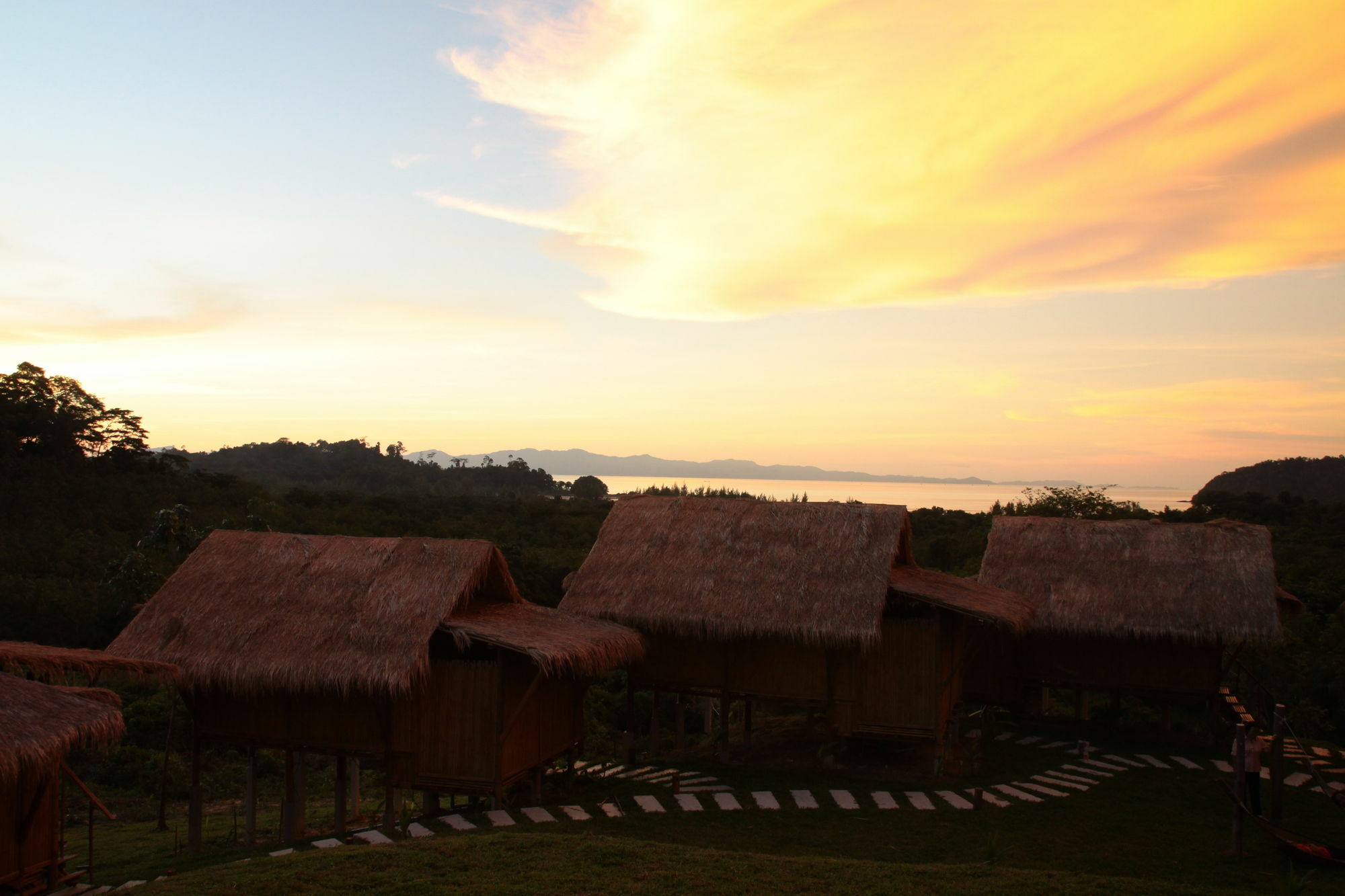 Phuree Hut Koh Phayam Extérieur photo